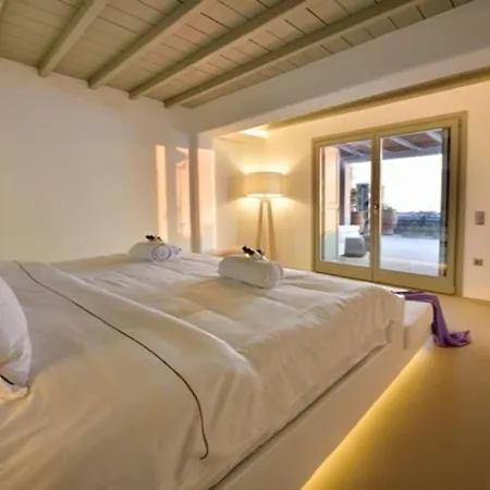 Willa Beautiful Mykonos - Amber - 3 Bedrooms - Centre Of Mykonos Island And Close To The Airport - Kounoupas *
