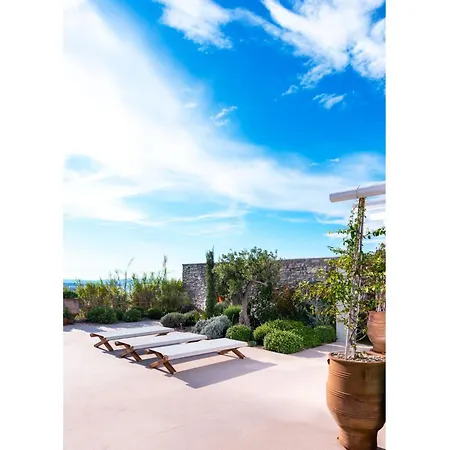 Beautiful Mykonos - Amber - 3 Bedrooms - Centre Of Mykonos Island And Close To The Airport - Kounoupas Plintri
