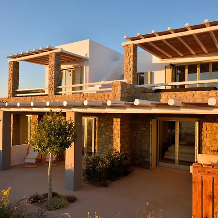 Beautiful Mykonos - Amber - 3 Bedrooms - Centre Of Mykonos Island And Close To The Airport - Kounoupas